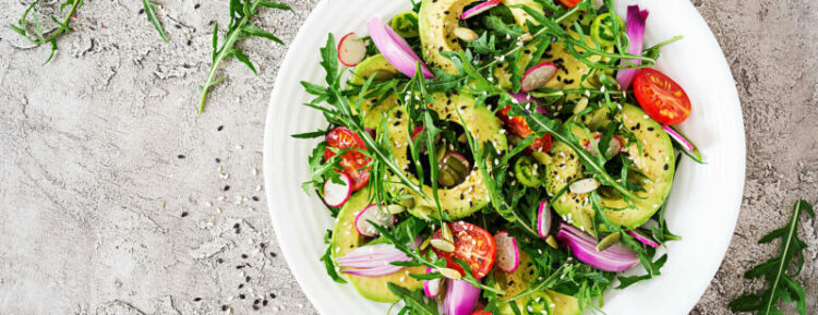 Gesunde Fertiggerichte - salad e1660837493932 Salat