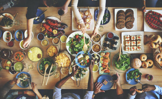 Kochbox in Stuttgart - rsz 1rsz shutterstock 384205462 e1661268224722 Brunch mit Freunden