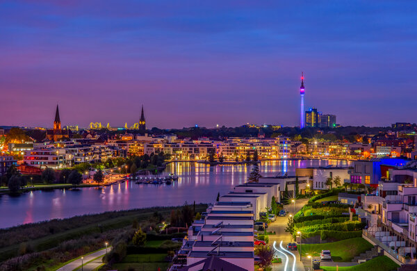 Dortmund in der Dämmerung