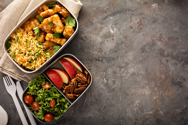 Kochbox in Frankfurt - rsz shutterstock 710495494 Mittagessen in Boxen