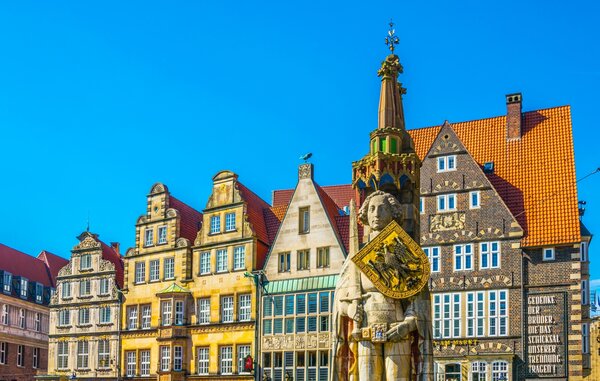 Kochbox in Bremen - rsz shutterstock 761349154 Häuserfassaden in Bremen