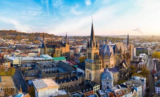 Kochbox in Aachen - aachen city 1536x604 1 e1661343613376 Aachen